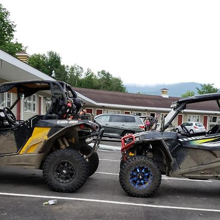 Gorham Motor Inn Екстер'єр фото